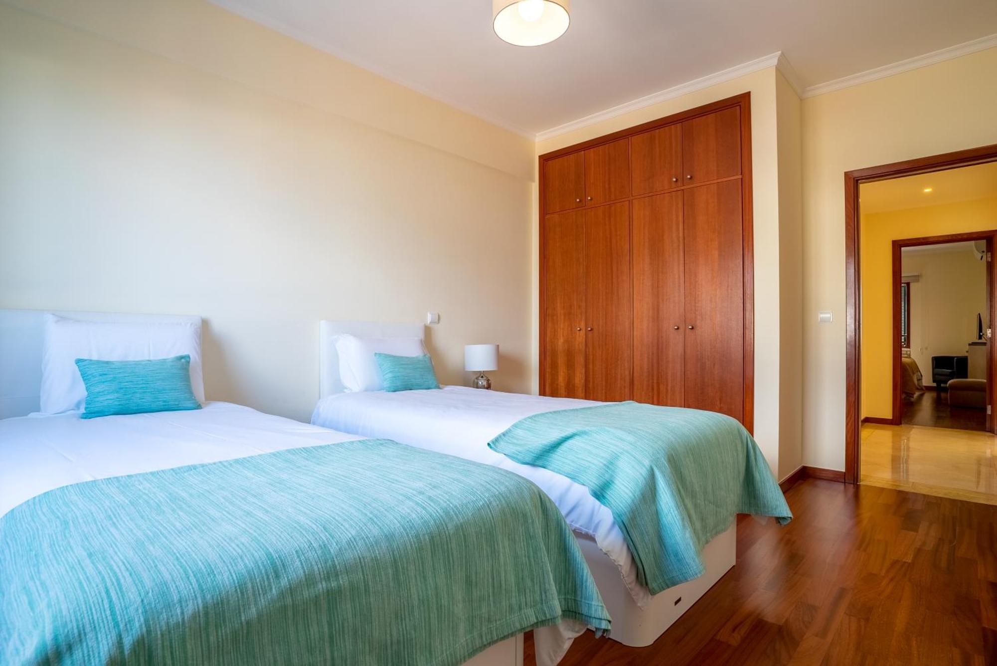 Appartement Forum Madeira Ajuda *